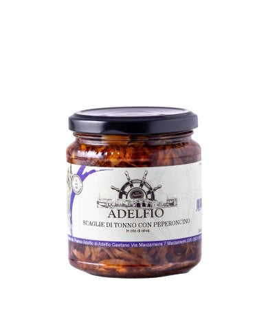 Scaglie di tonno con peperoncino in olio di oliva